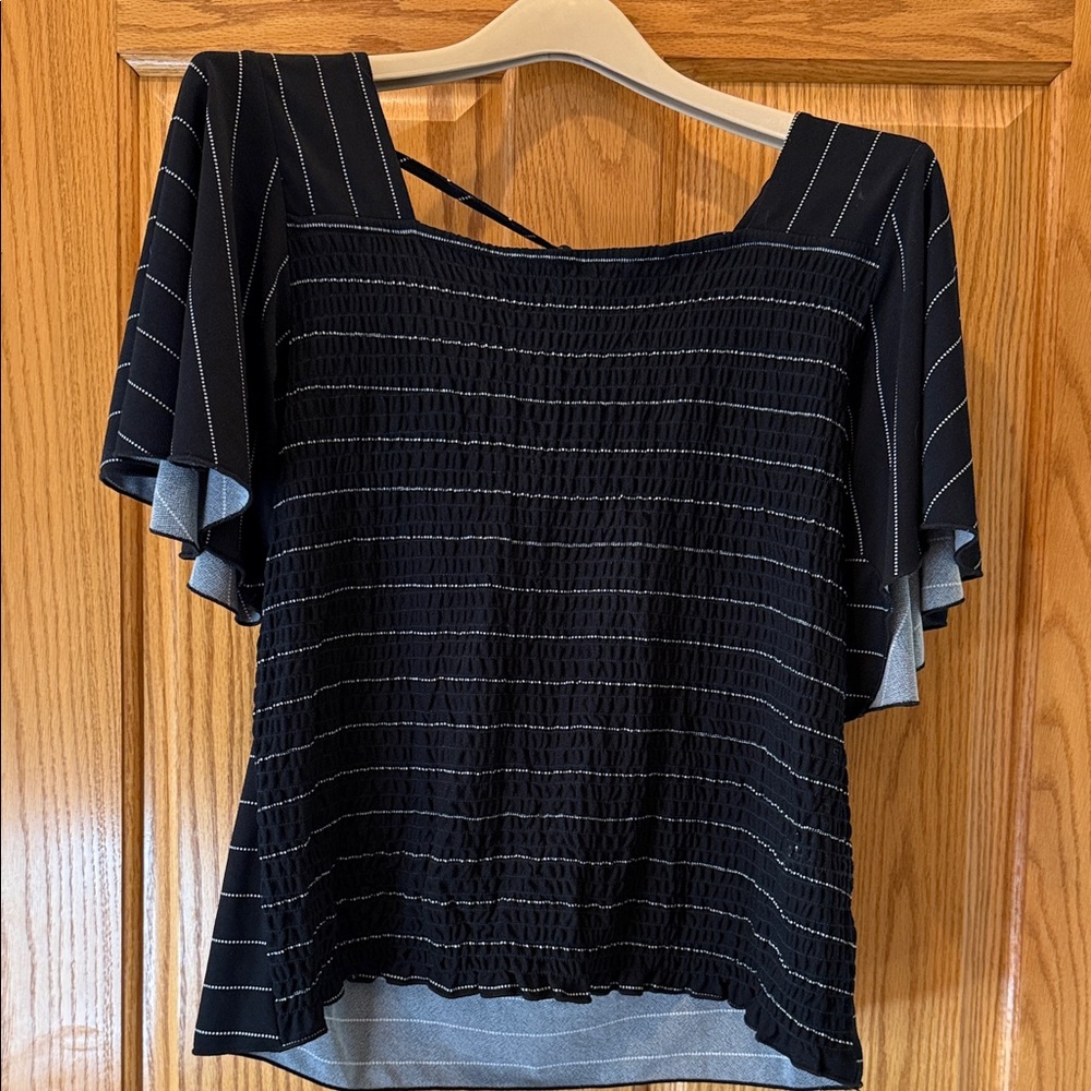 Elegant Black Striped Women's Top